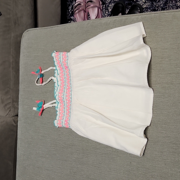 Like new set of 2 tanks - Picture 2 of 4